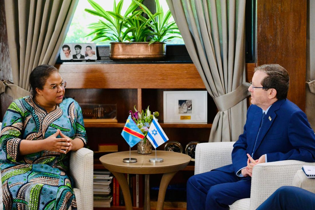 Thérèse Kayikwamba Wagner ministre des Affaires étrangères de la RDC reçue par le Président israélien Isaac Herzog à Jérusalem